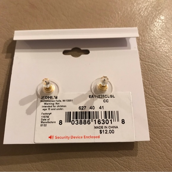 LC Lauren Conrad snowflake earrings gold and silver tone NWT - Picture 3 of 3